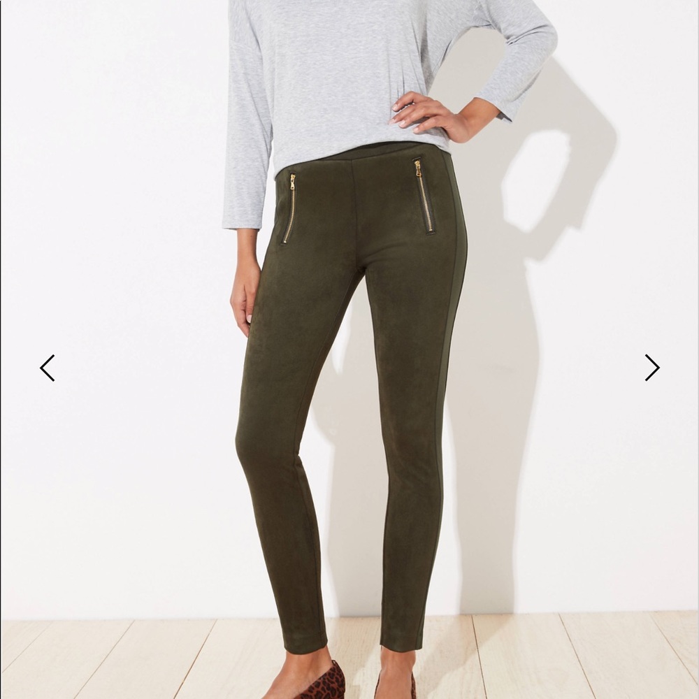 LOFT ZIP TRIM FAUX SUEDE LEGGINGS size M